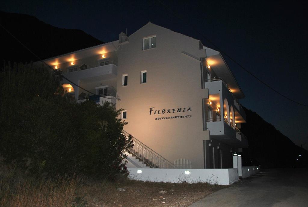 Filoxenia Hotel & Apartments room 4